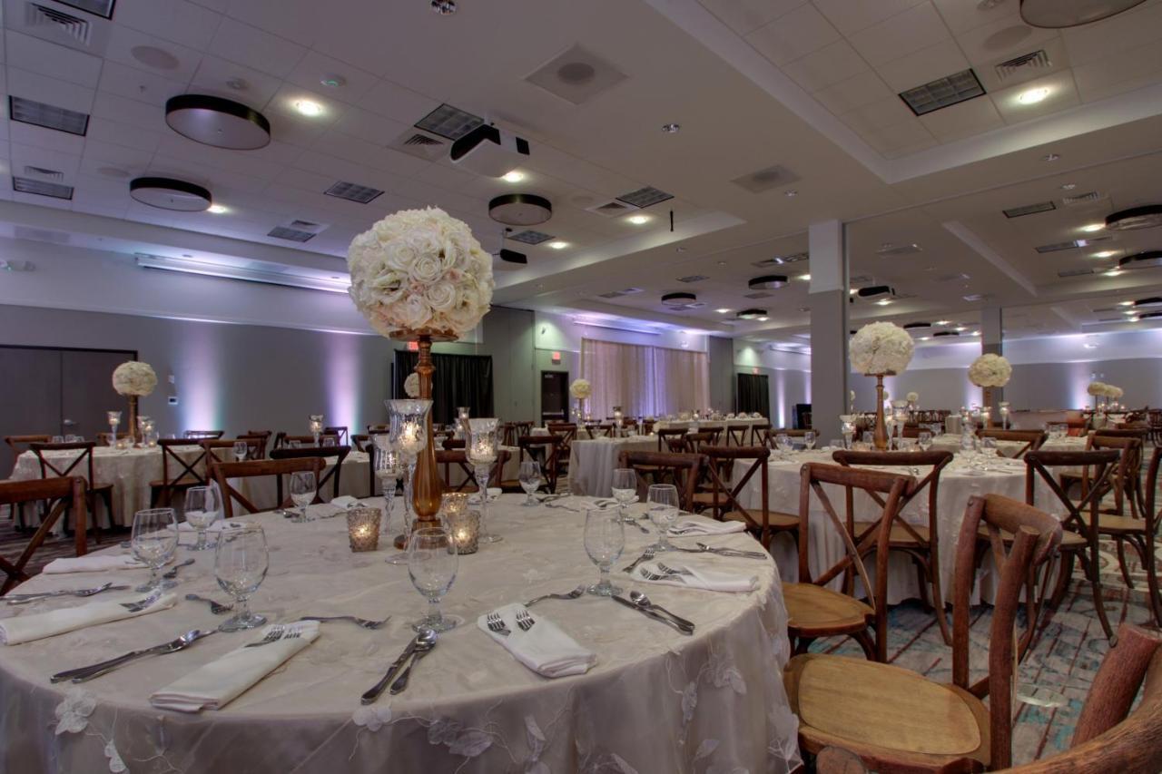 Holiday Inn & Suites Peoria At Grand Prairie By Ihg Extérieur photo